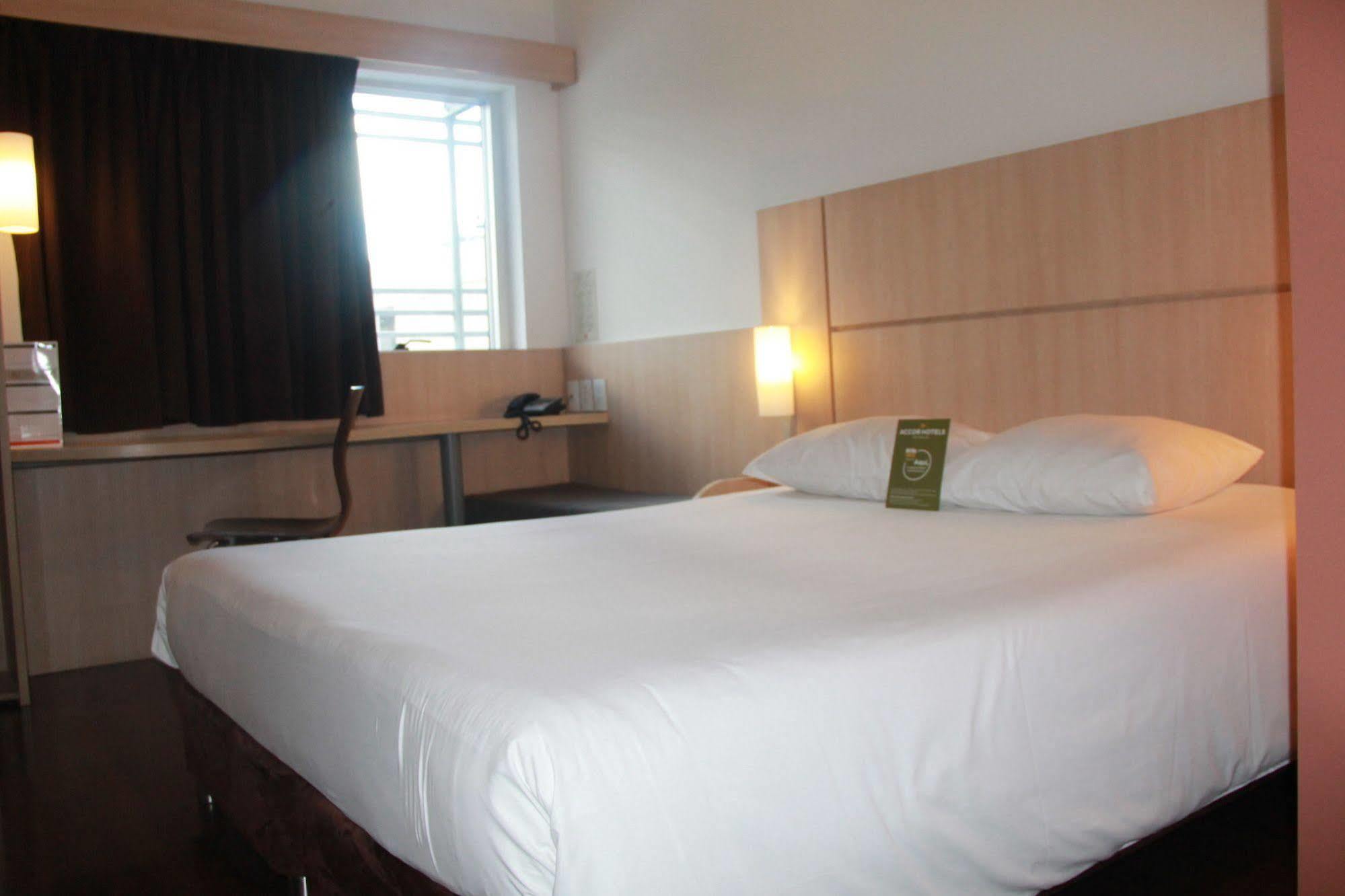Ibis Bogota Museo Hotel Екстериор снимка
