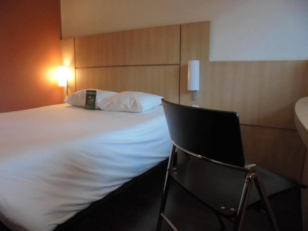 Ibis Bogota Museo Hotel Екстериор снимка